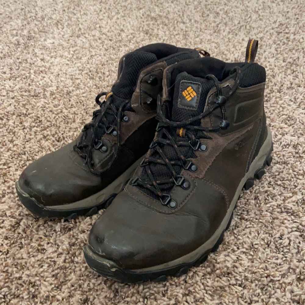 Columbia Hiking Boots